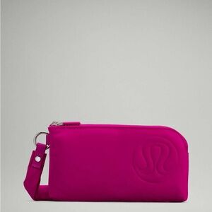 lululemon athletica Now and Always Pouch Puffy